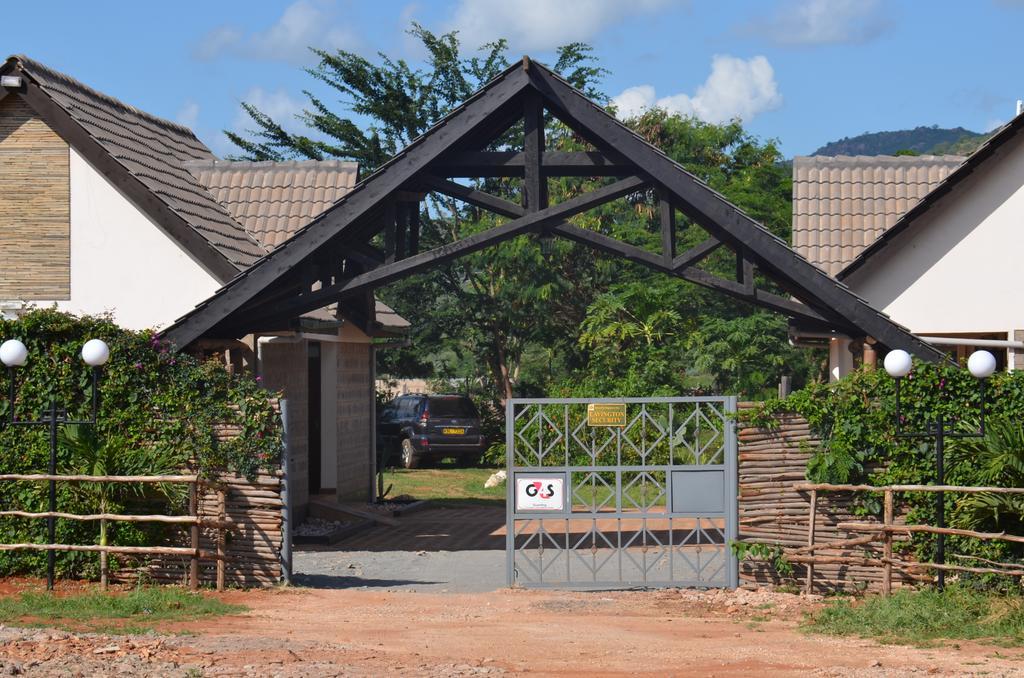 Afrika Lodges Voi エクステリア 写真