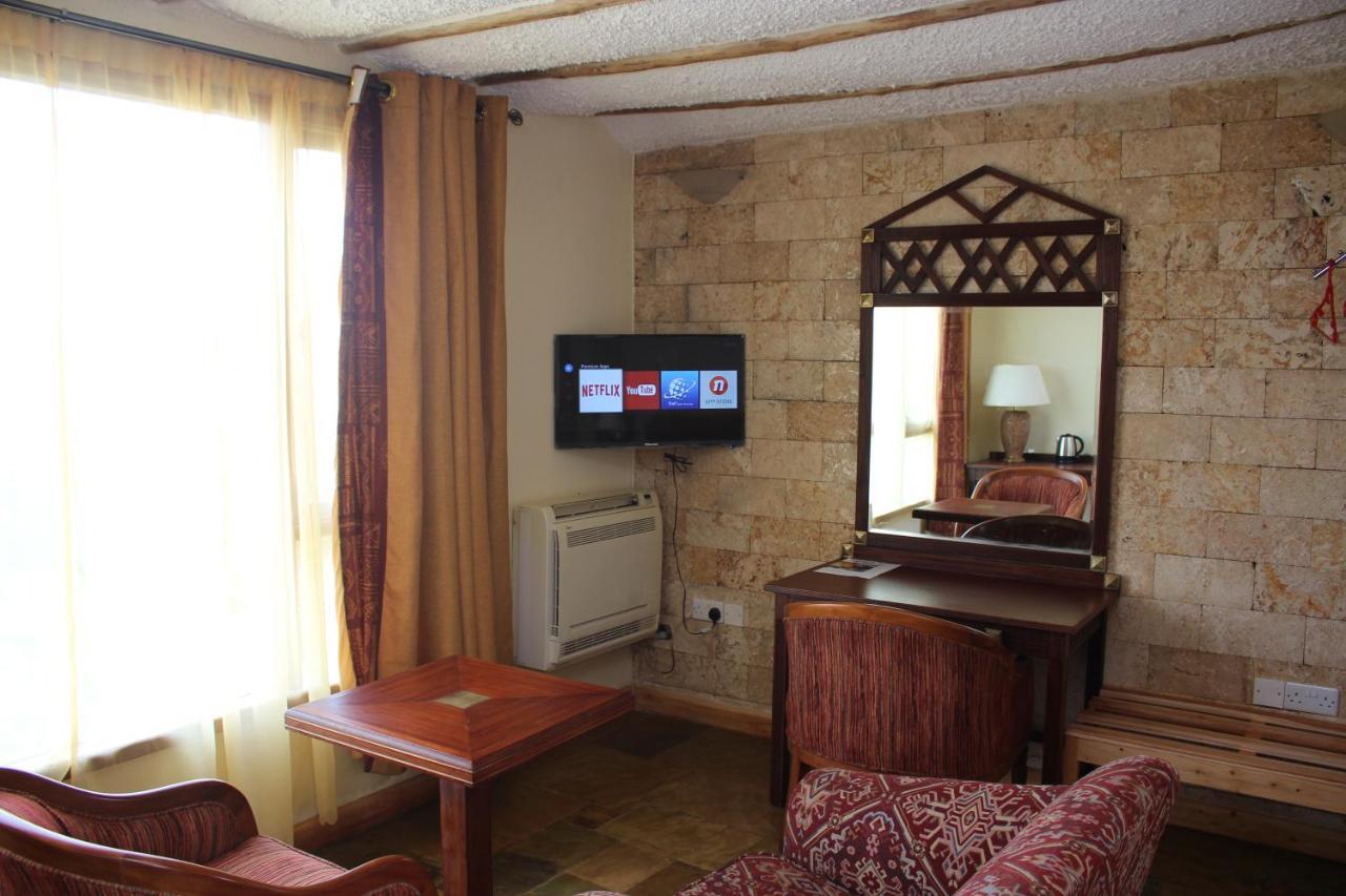Afrika Lodges Voi エクステリア 写真
